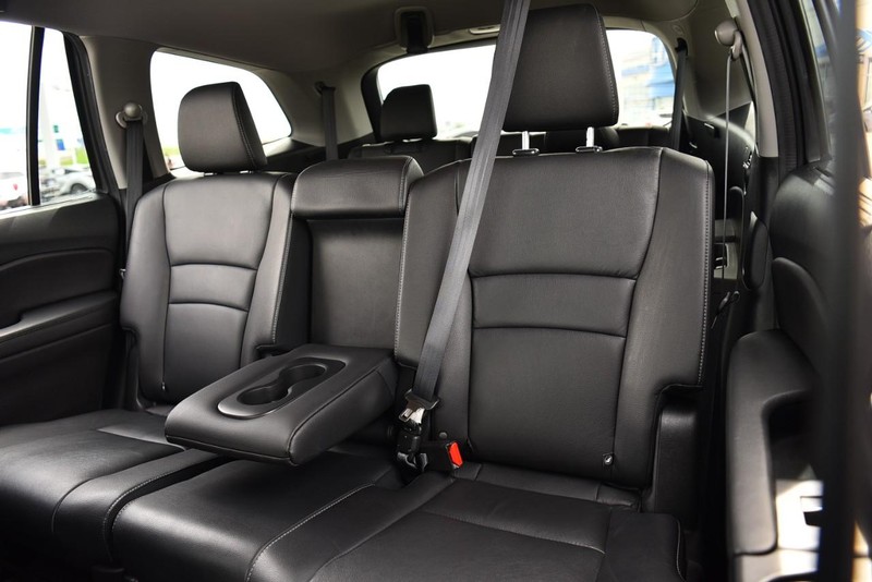 Honda Pilot Vehicle Image 25