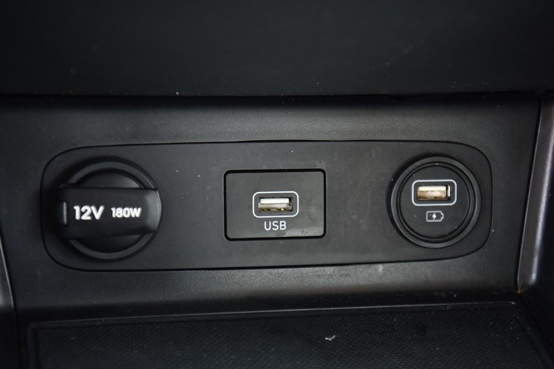 Hyundai Sonata Vehicle Image 16
