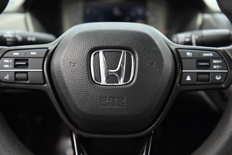 Honda Accord Sedan Vehicle Image 17