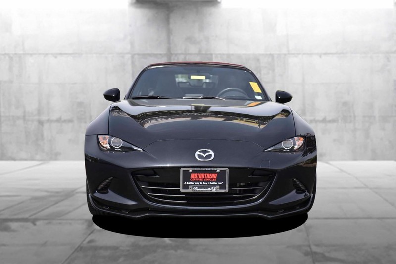 Mazda MX-5 Miata Vehicle Image 04