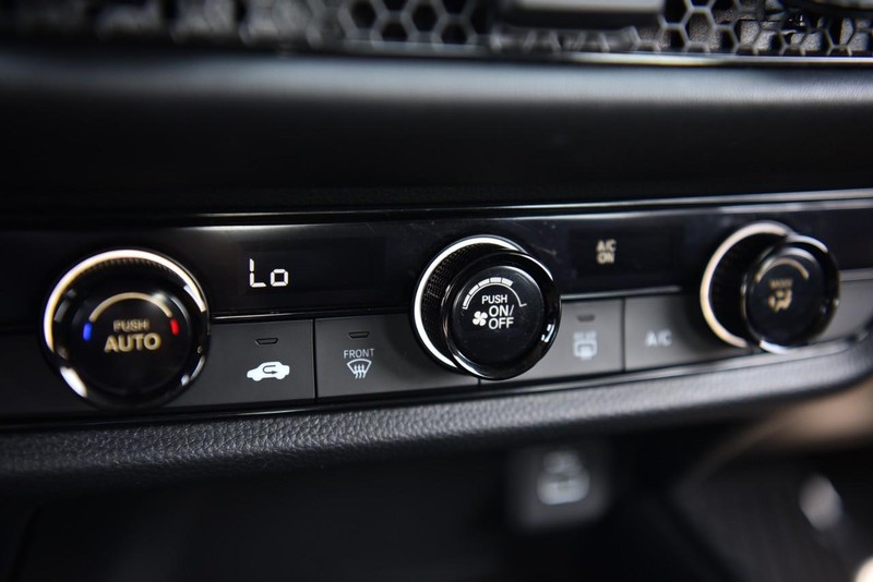 Honda HR-V Vehicle Image 14