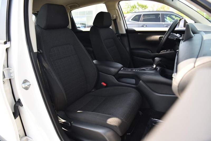 Honda HR-V Vehicle Image 20