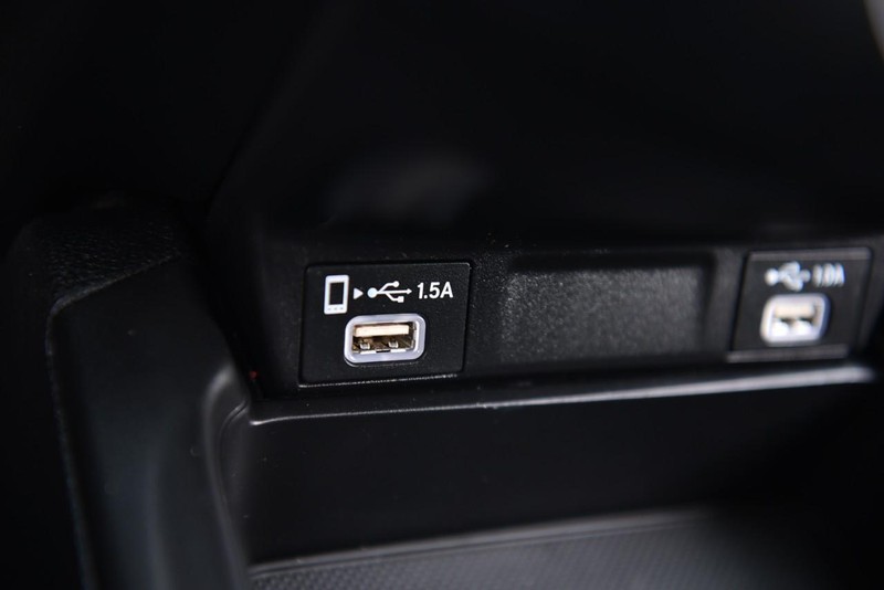Honda CR-V Vehicle Image 16
