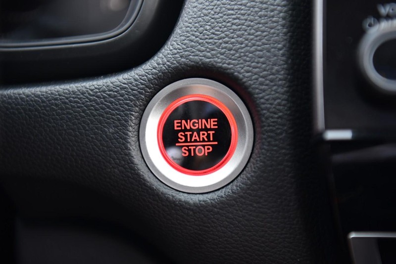 Honda CR-V Vehicle Image 17