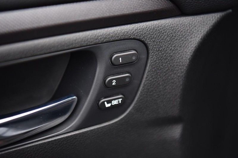 Honda Ridgeline Vehicle Image 11
