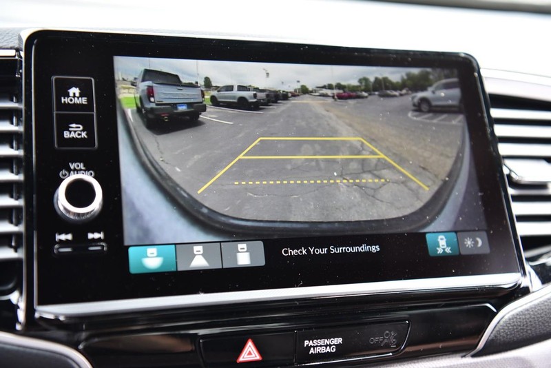 Honda Ridgeline Vehicle Image 15