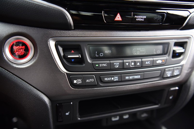 Honda Ridgeline Vehicle Image 17