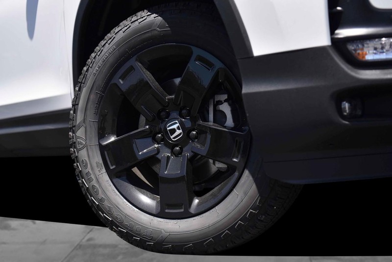 Honda Ridgeline Vehicle Image 03