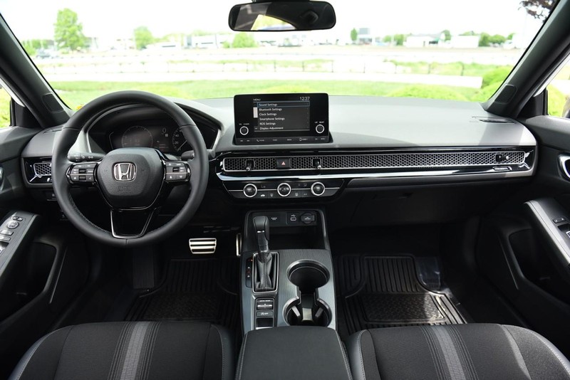 Honda Civic Sedan Vehicle Image 08