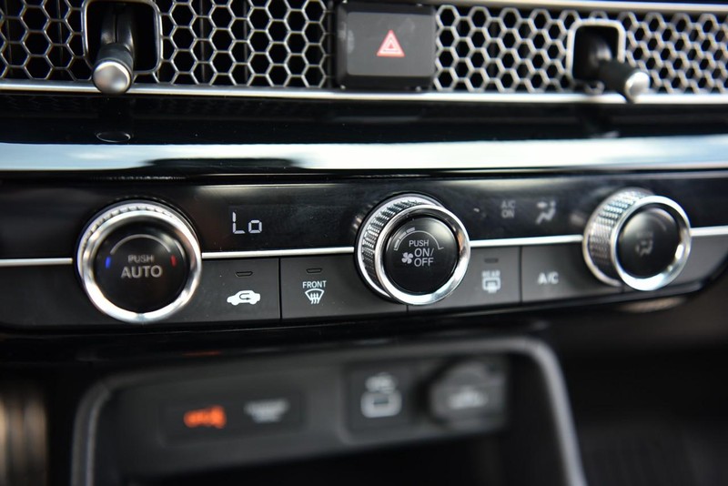 Honda Civic Sedan Vehicle Image 15