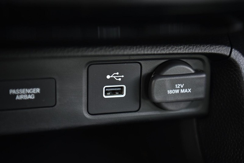 Honda Civic Sedan Vehicle Image 16