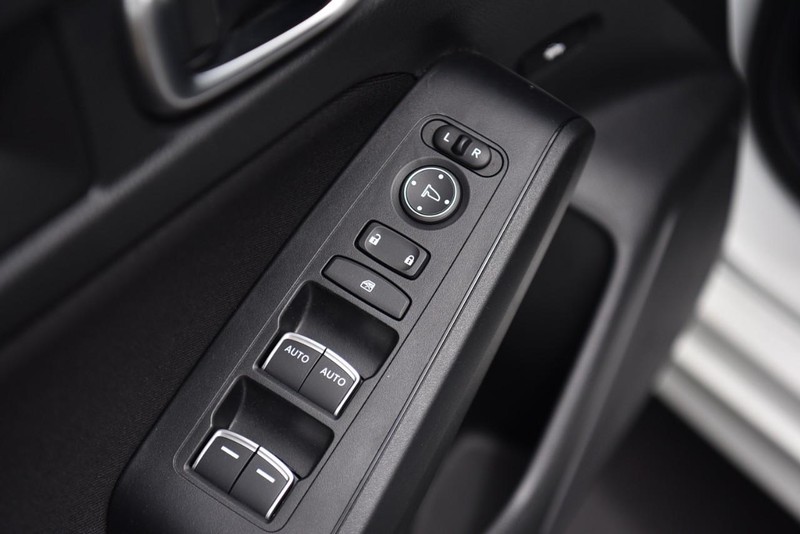 Honda Civic Sedan Vehicle Image 09