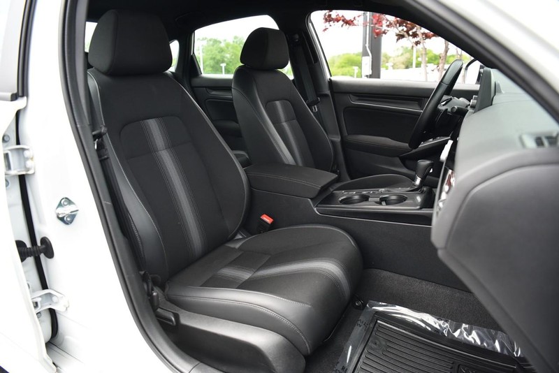 Honda Civic Sedan Vehicle Image 21