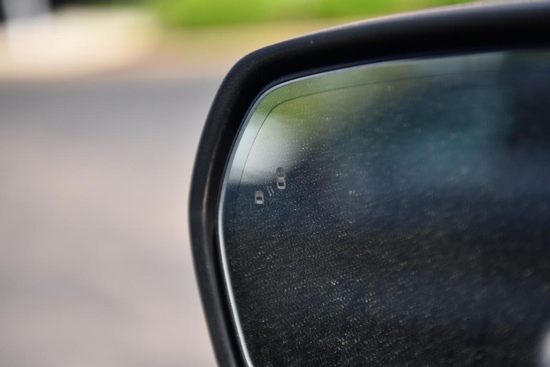 Ford Edge Vehicle Image 11