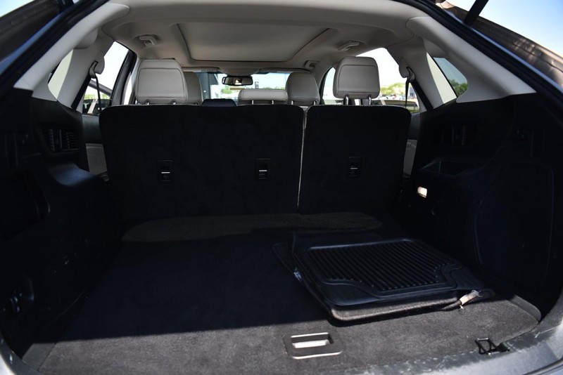 Ford Edge Vehicle Image 27