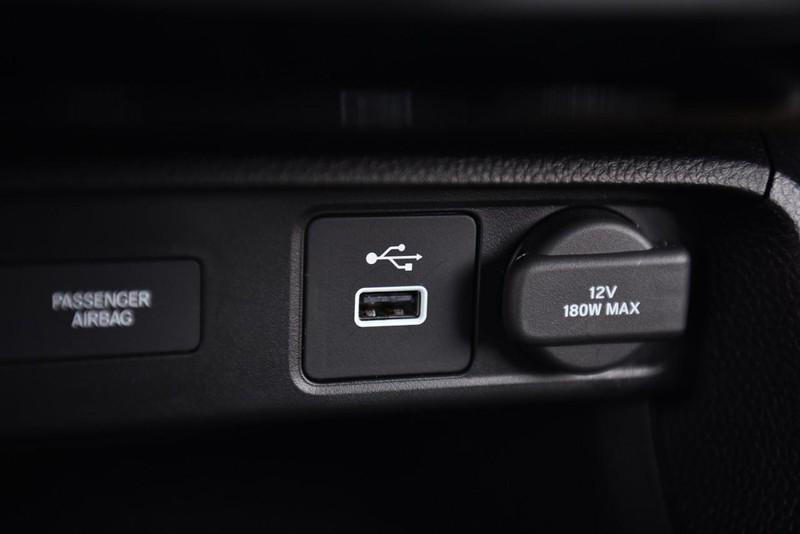 Honda Civic Sedan Vehicle Image 16