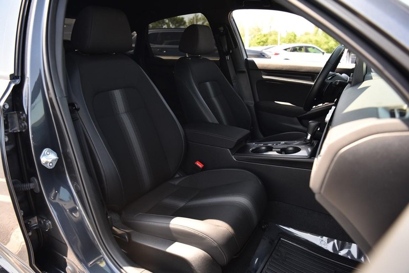 Honda Civic Sedan Vehicle Image 21