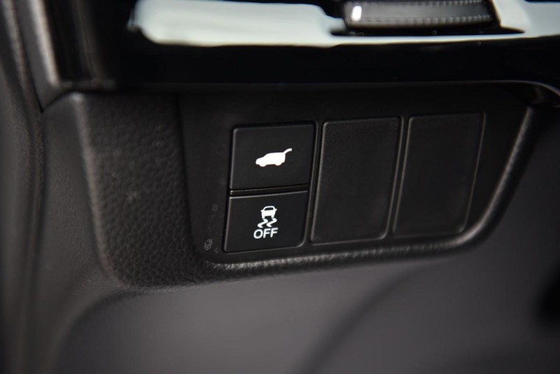 Honda CR-V Vehicle Image 12