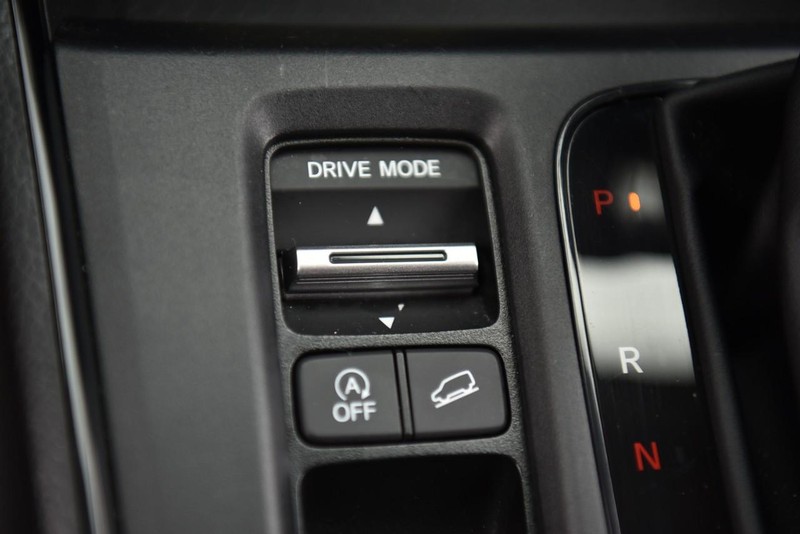 Honda CR-V Vehicle Image 19