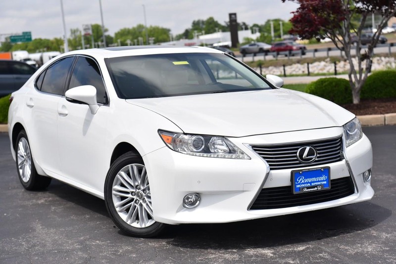 Lexus ES 350 Vehicle Image 02