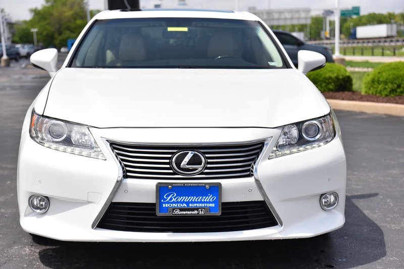 Lexus ES 350 Vehicle Image 04