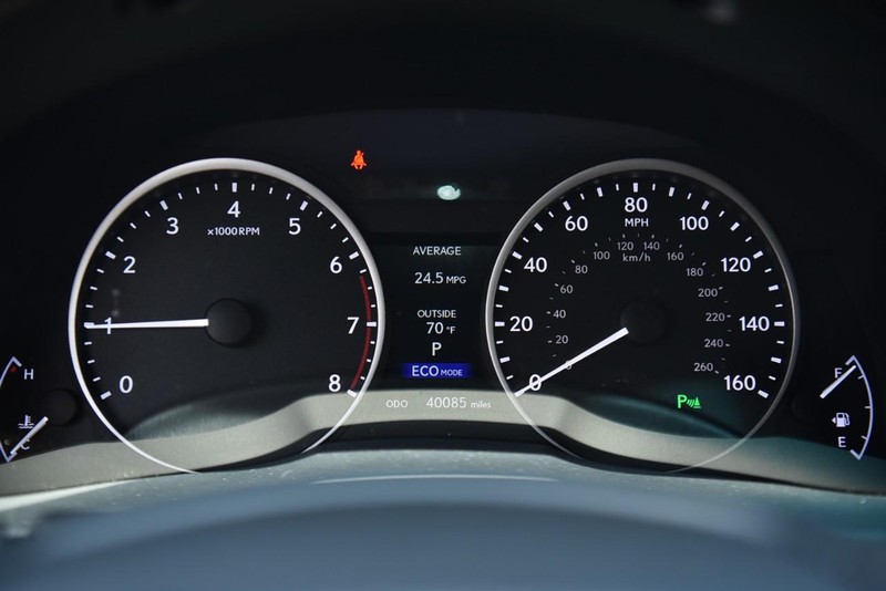 Lexus ES 350 Vehicle Image 12