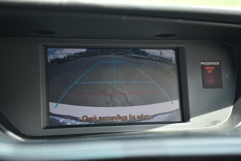 Lexus ES 350 Vehicle Image 13