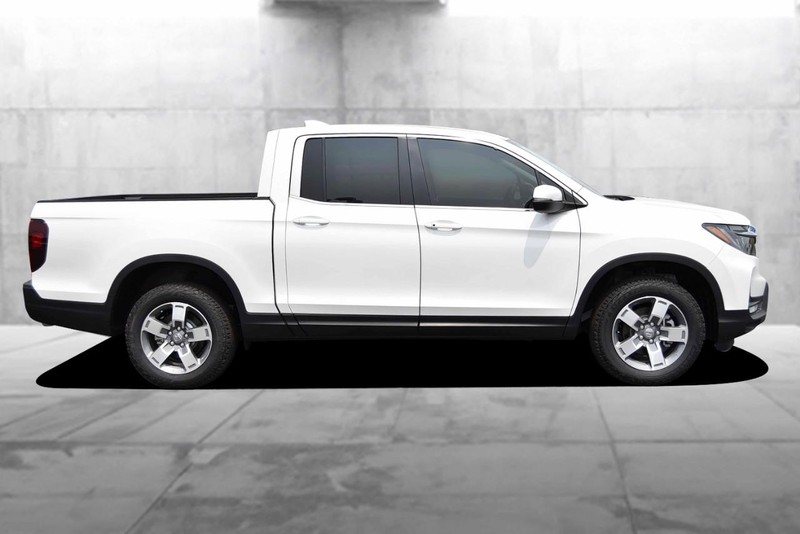 Honda Ridgeline Vehicle Image 05