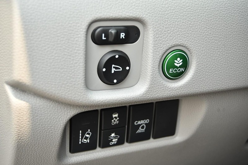 Honda Ridgeline Vehicle Image 13