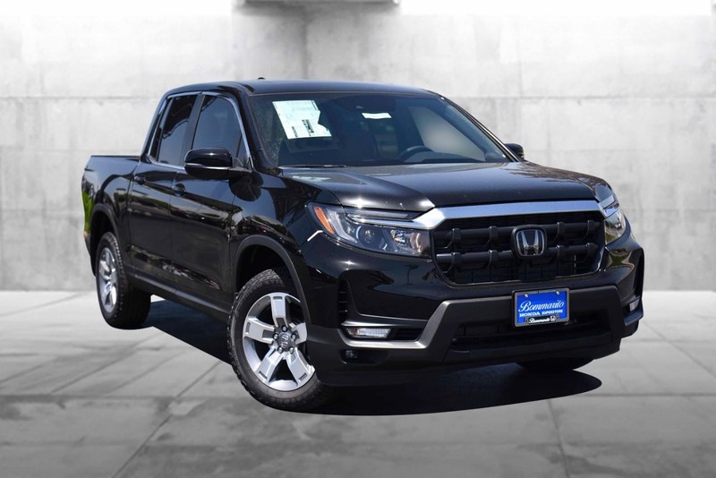 Honda Ridgeline Vehicle Image 02