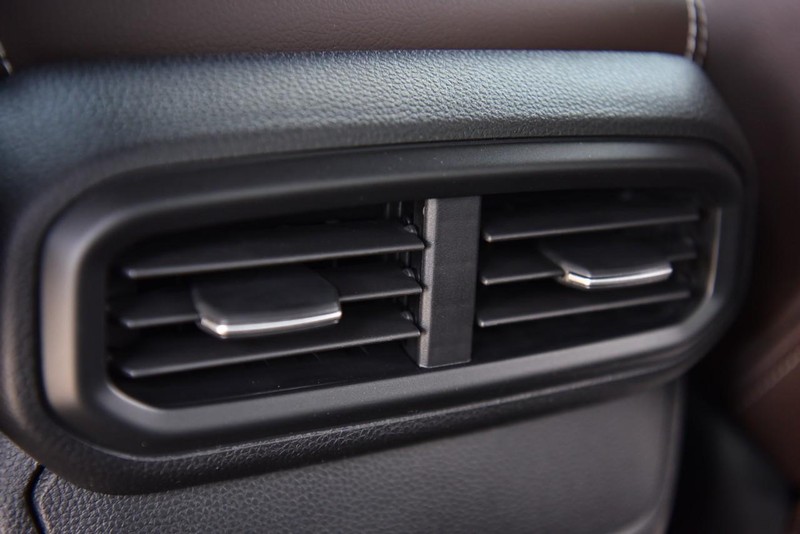 Honda Ridgeline Vehicle Image 27