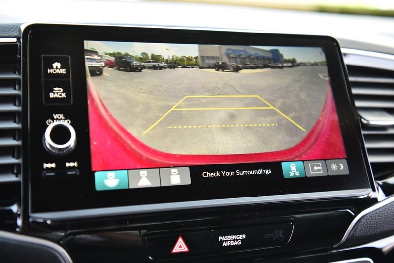 Honda Ridgeline Vehicle Image 16