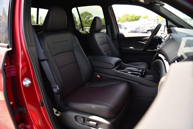 Honda Ridgeline Vehicle Image 26
