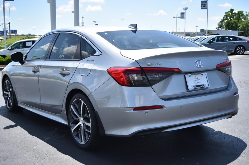 Honda Civic Sedan Vehicle Image 07