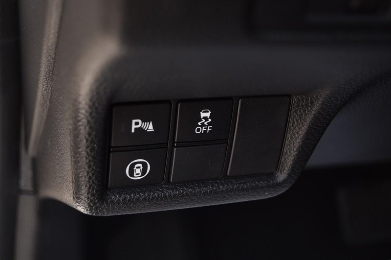 Honda Civic Sedan Vehicle Image 12