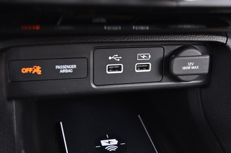 Honda Civic Sedan Vehicle Image 17