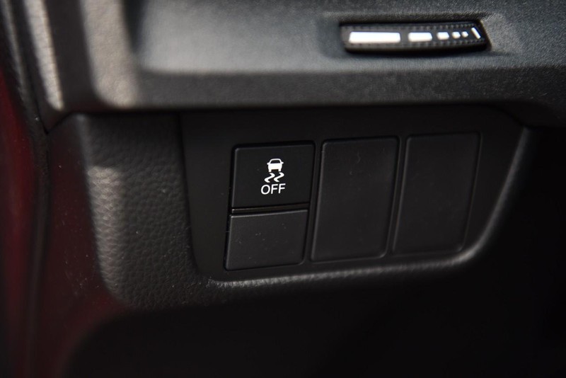 Honda CR-V Vehicle Image 09