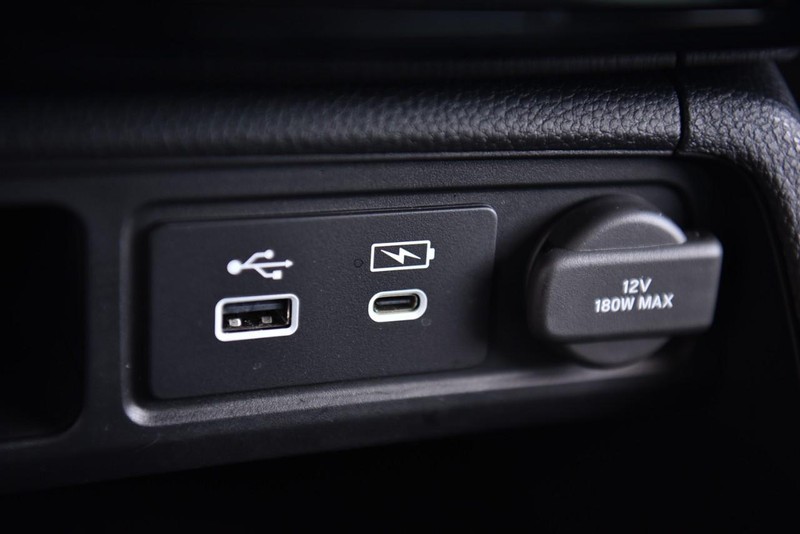 Honda Pilot Vehicle Image 17