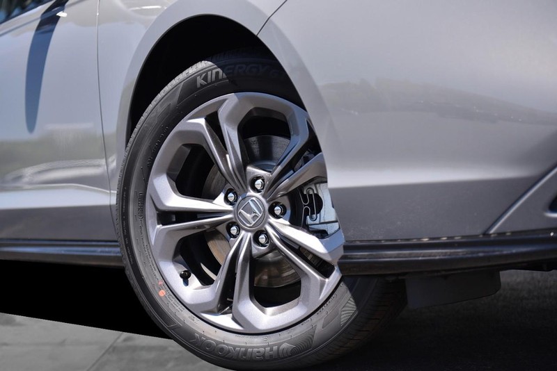 Honda Accord Hybrid Vehicle Image 03