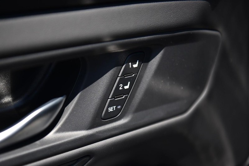 Honda Accord Hybrid Vehicle Image 10