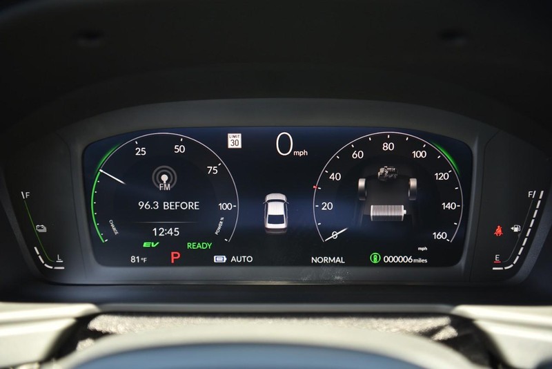 Honda Accord Hybrid Vehicle Image 12