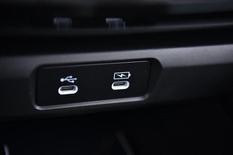 Honda Accord Hybrid Vehicle Image 16