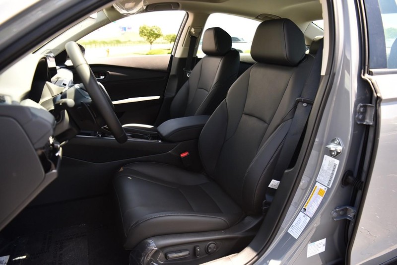 Honda Accord Hybrid Vehicle Image 21