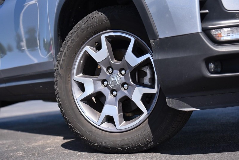Honda Passport Vehicle Image 03