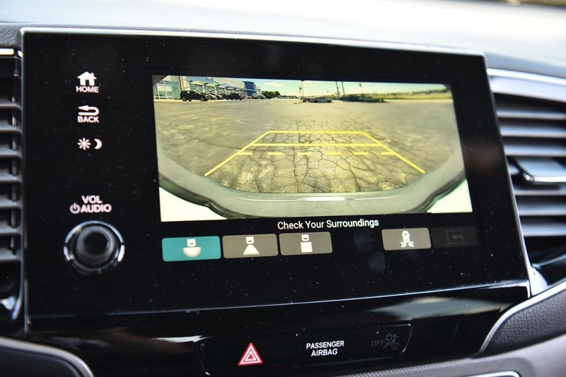 Honda Passport Vehicle Image 15