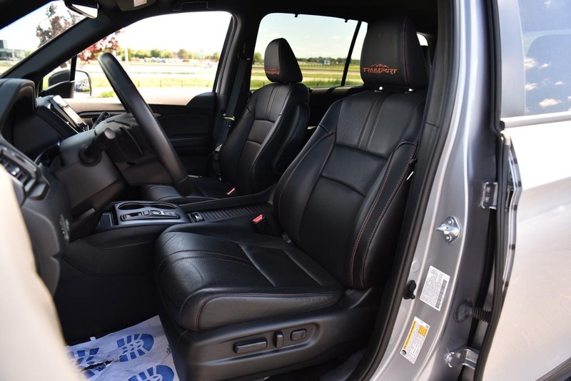 Honda Passport Vehicle Image 24