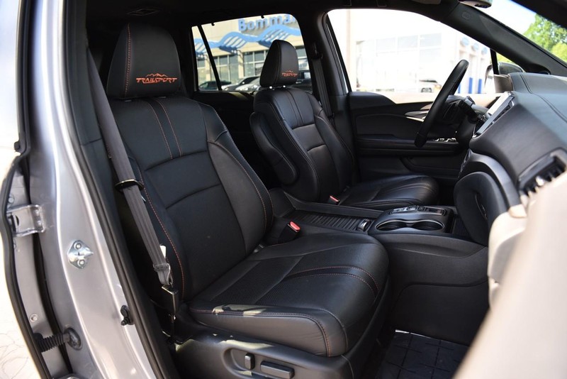 Honda Passport Vehicle Image 25