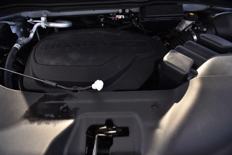 Honda Passport Vehicle Image 32