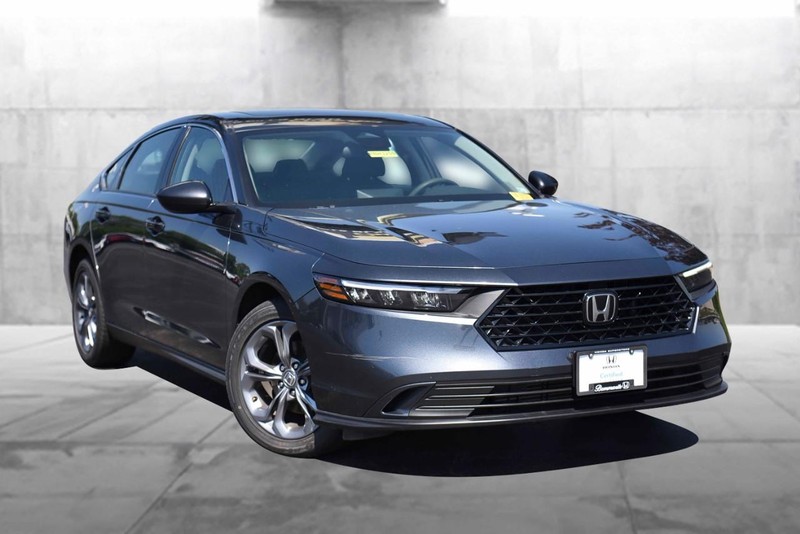 Honda Accord Sedan Vehicle Image 02