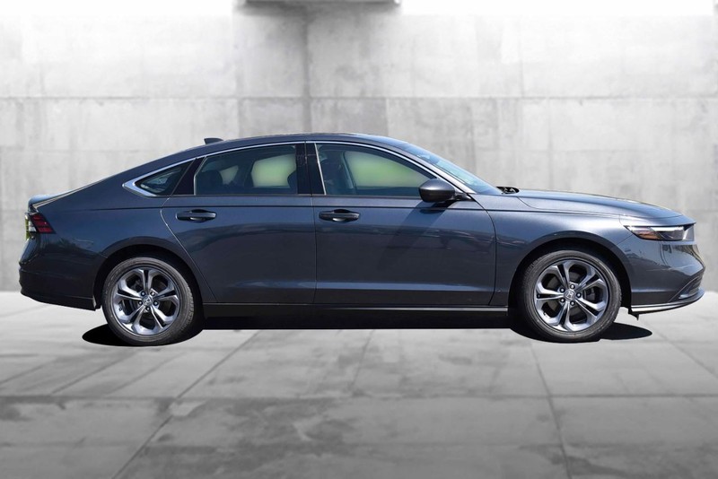 Honda Accord Sedan Vehicle Image 05